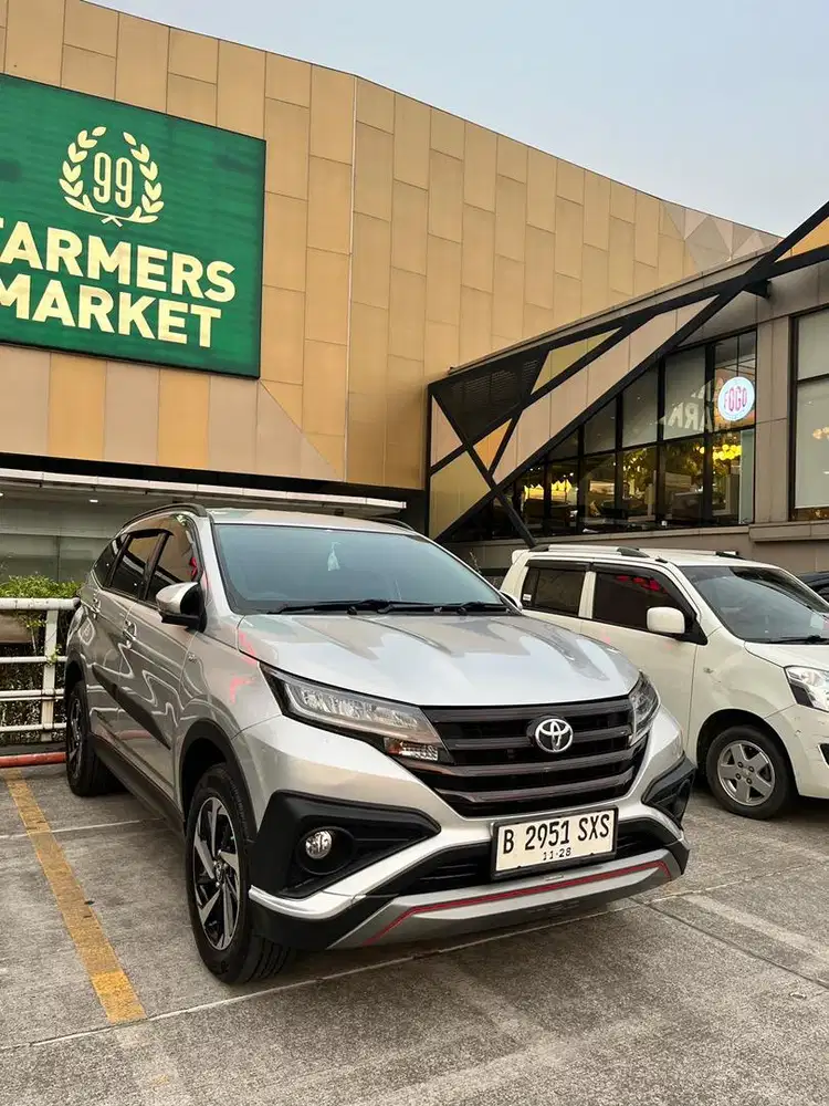 Toyota Rush 2018 Bensin