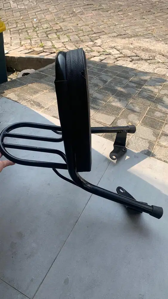 Sandaran belakang Nmax Turbo