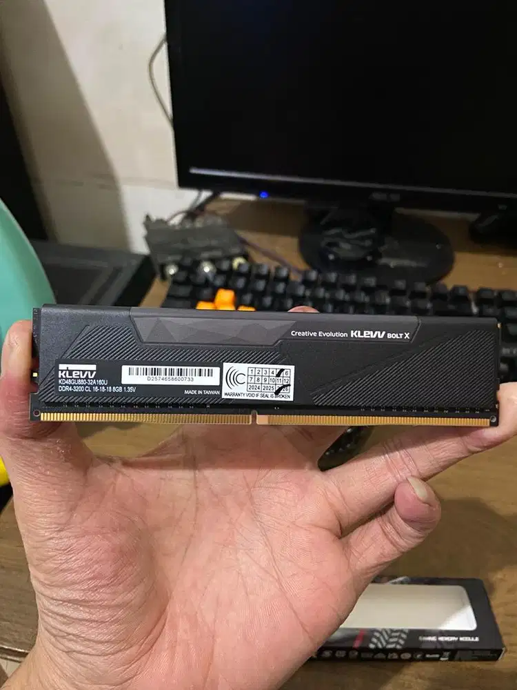 Dijual RAM ddr4 klevv 8gb