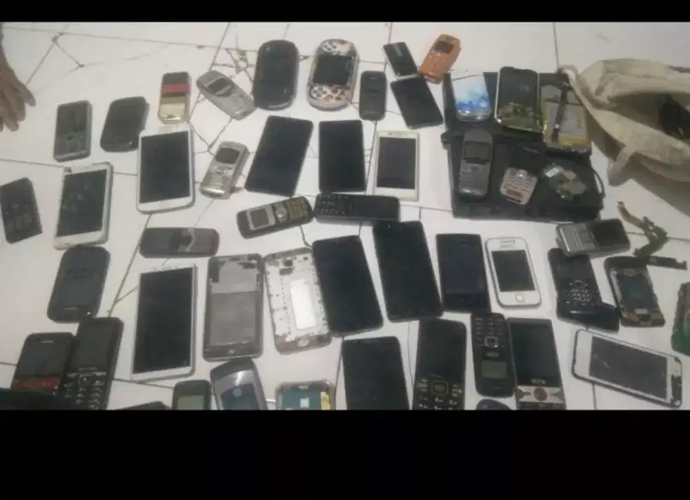 Terima HP rusak dan elektronik lainya