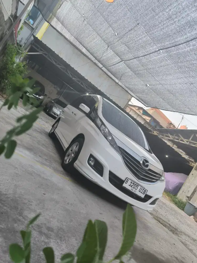 Mazda Biante skyactive th 2015/2016