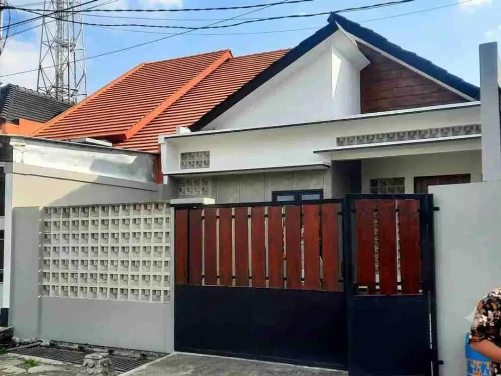 RUMAH DI CANDI PENATARAN UTARA NGALIYAN SEMARANG BARAT