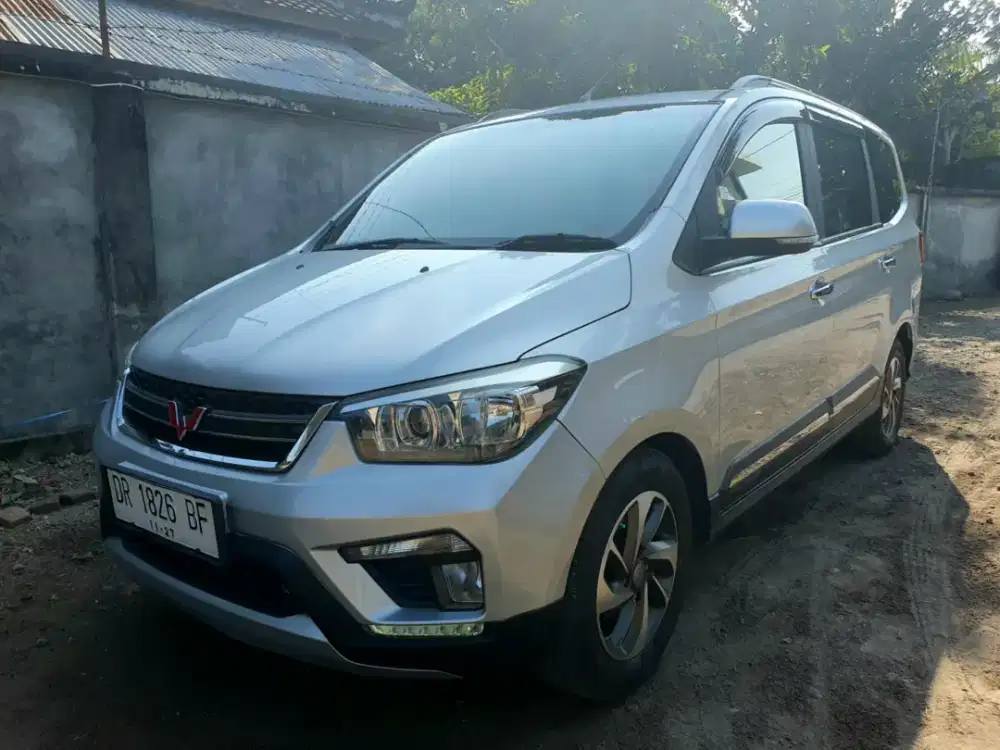 WULING CONFERO S MANUAL 2017