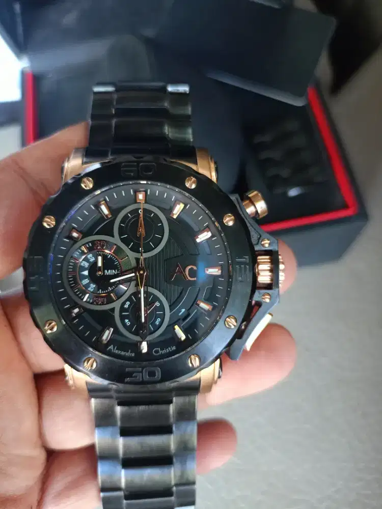 Jam Alexandre Christie 9205