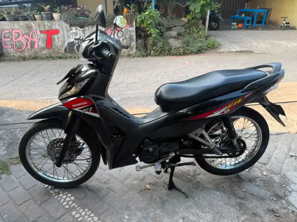 Revo THN 2023 plat AB sleman