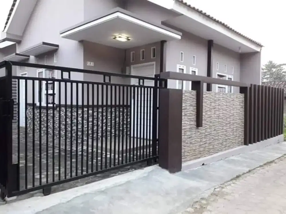 Dijual 2 Rumah Yang Berlokasi di Way Kandis, Tanjung Senang