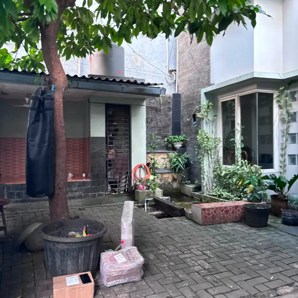 Rumah Minimalis 3 Lt. Siap Huni di Perum Taman Jaya Cipondoh Tangerang