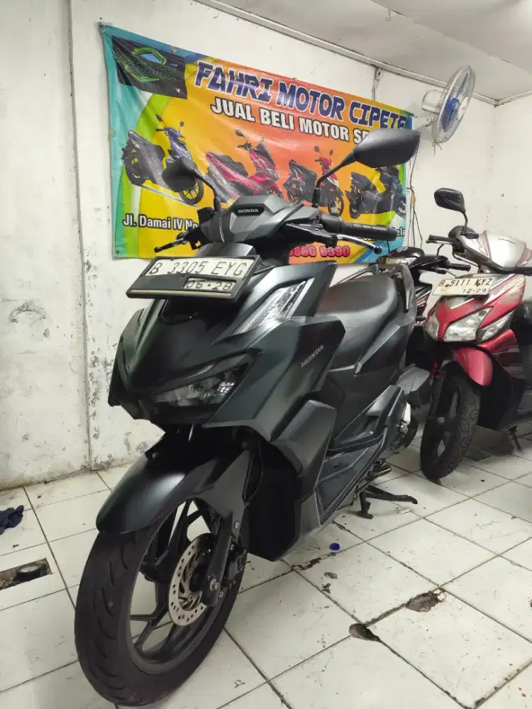 Honda Vario 160 Surat lengkap