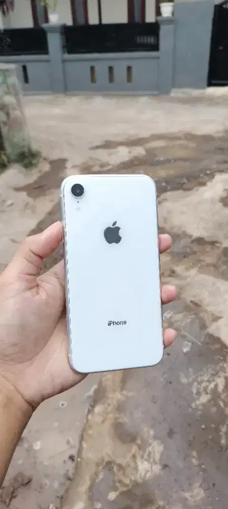 iPhone Xr 64gb inter
