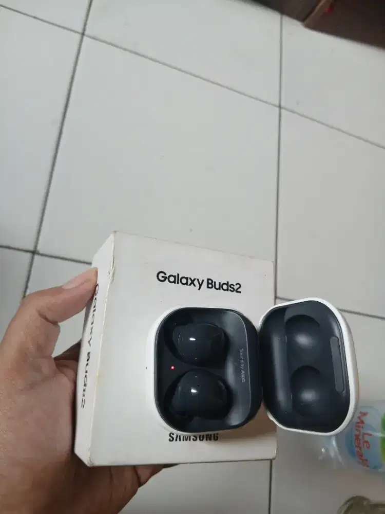 Samsung galaxy buds 2
