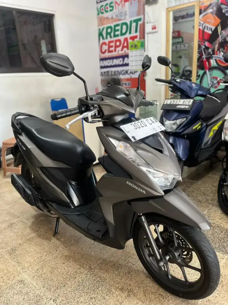 HONDA BEAT DELUXE 2022 SAS MOTOR JL. BARATAJAYA 19 NO 5