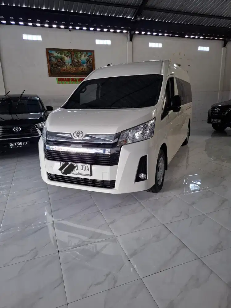 Toyota Hiace premio 2.8 MT