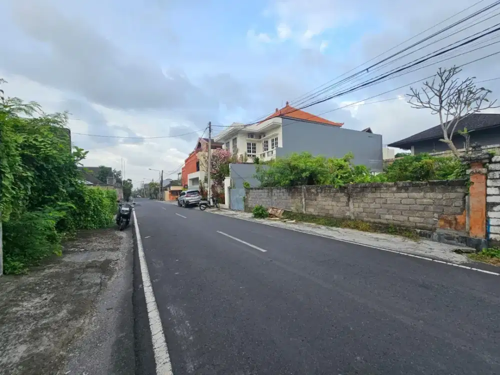 Tanah persada kerobokan