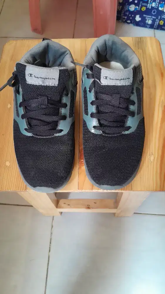 Sepatu Anak kondisi sangat terawat