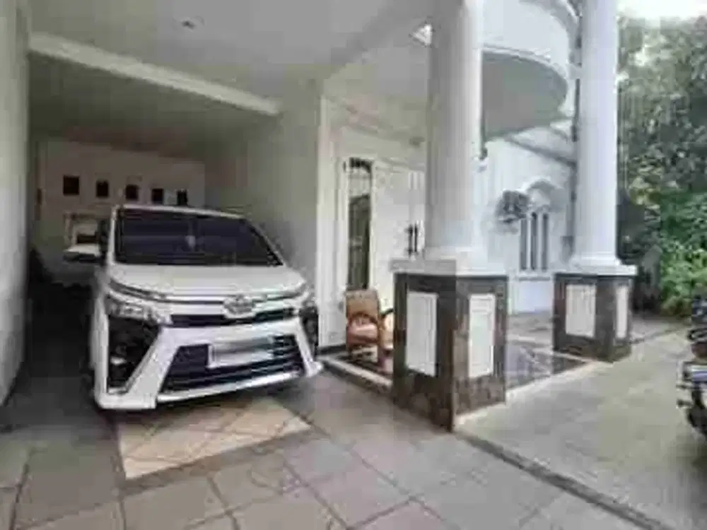 rumah megah Hoek  
taman galaxy - taman gigi