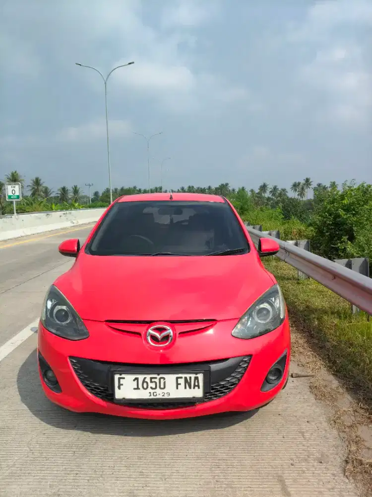 Mazda 2 istimewa