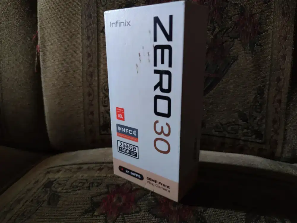 Infinix zero 30 16/256 fullset hp gaming