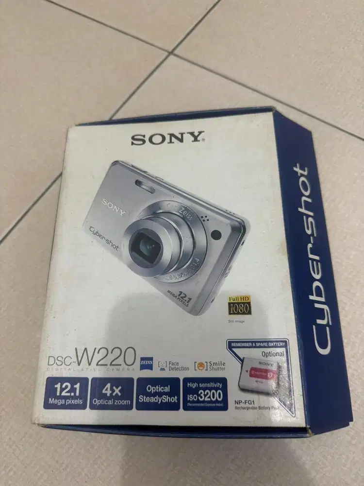 Kamera digital sony w220