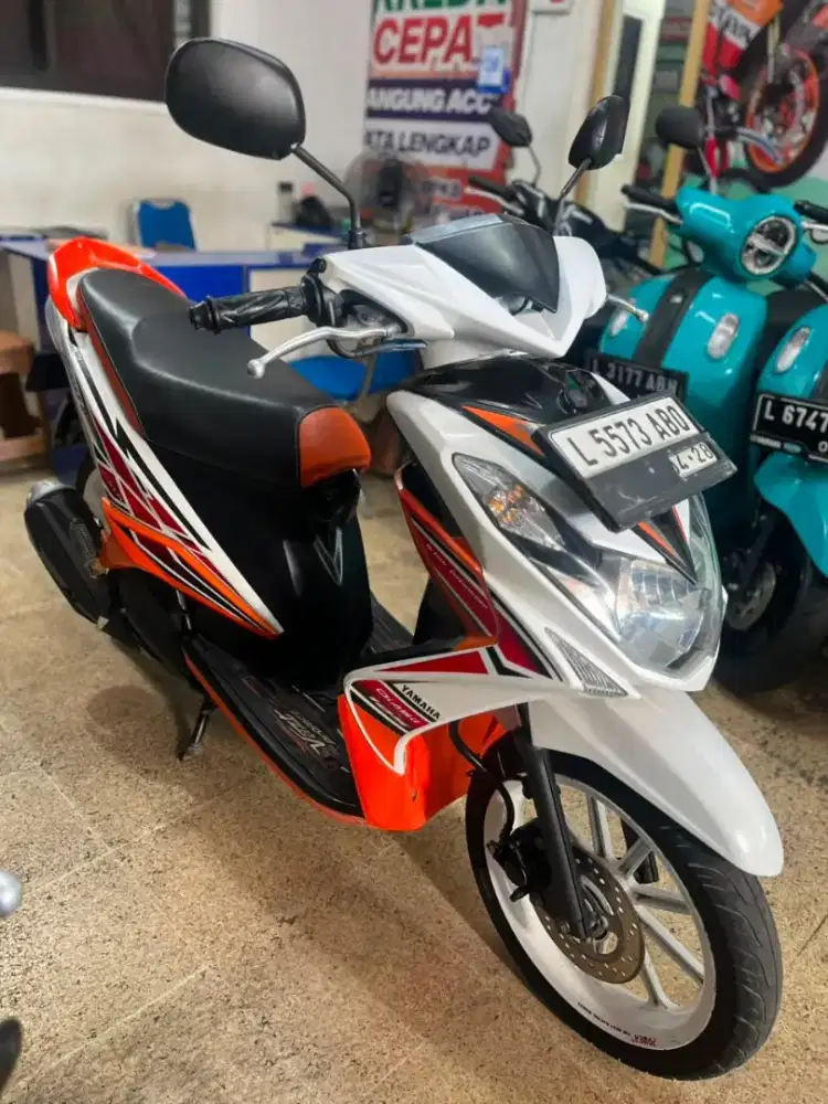 YAMAHA XEON 2013 SAS MOTOR JL. BARATAJAYA 19 NO 5