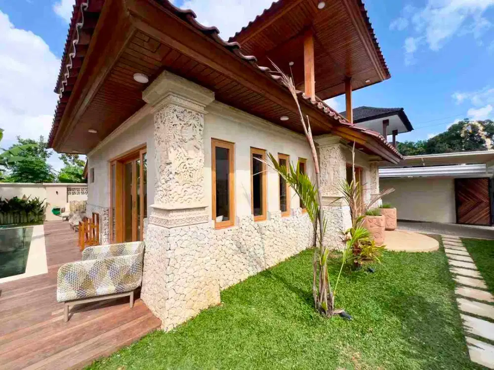 Villa mertanadi kerobokan