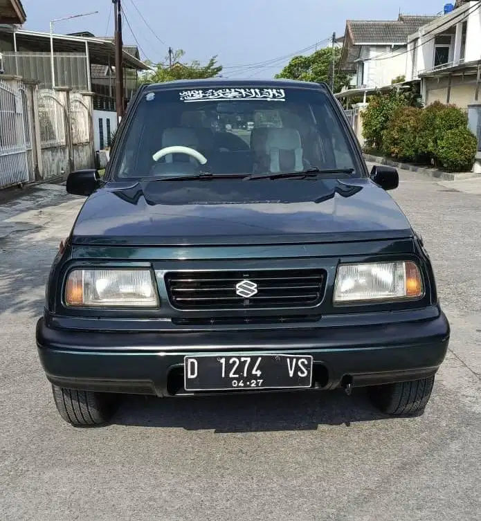 Suzuki Escudo Tahun 1996