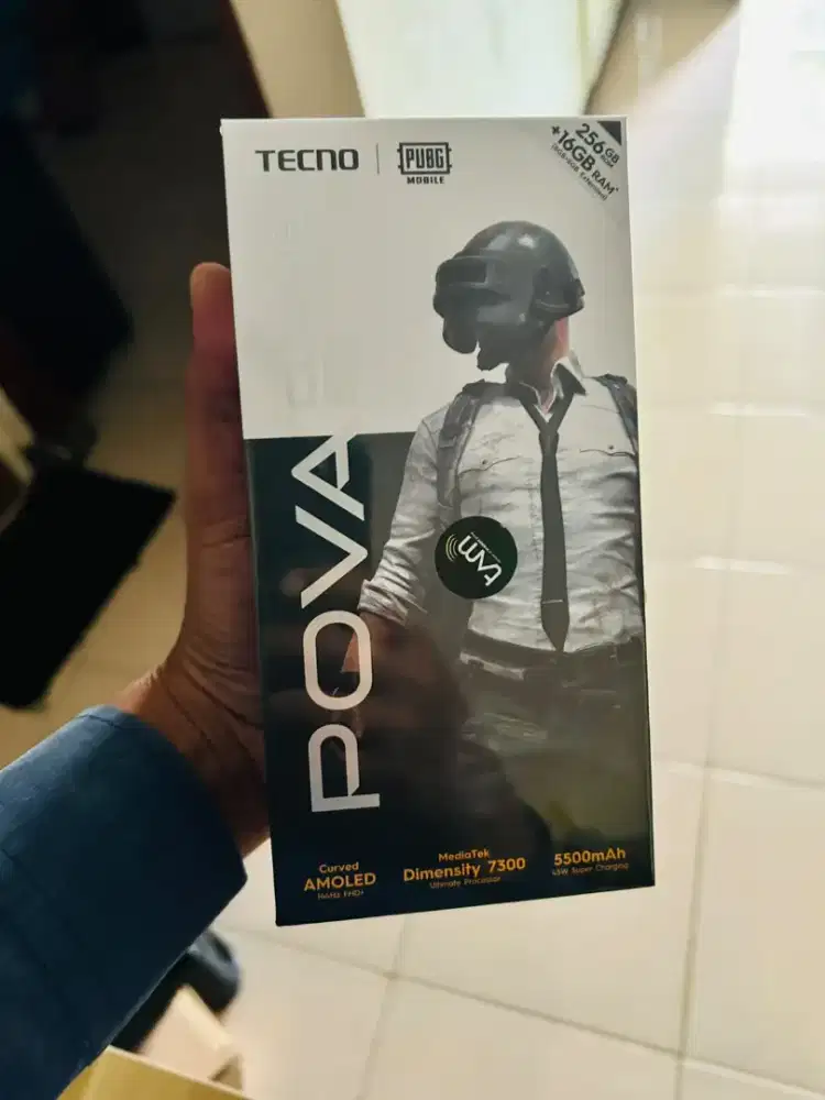 Tecno pova 7 5G cruve 8/256gb