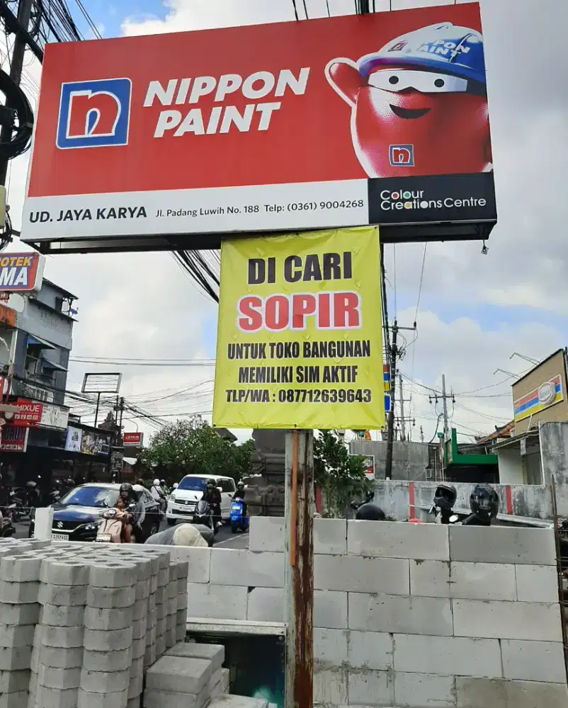 Lowongan sopir/driver toko bangunan