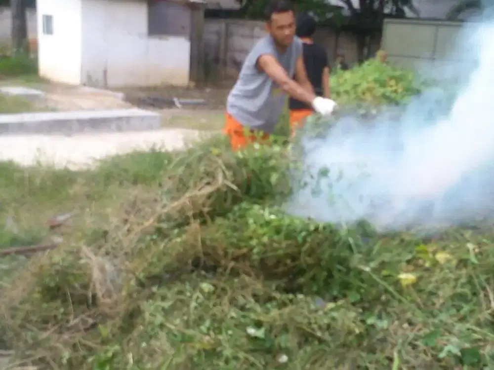 TANAH KOSONG LOKASI SANGAT STRATEGIS JL PEDURENAN , SAMPING KUNINGAN JAKARTA SELATAN