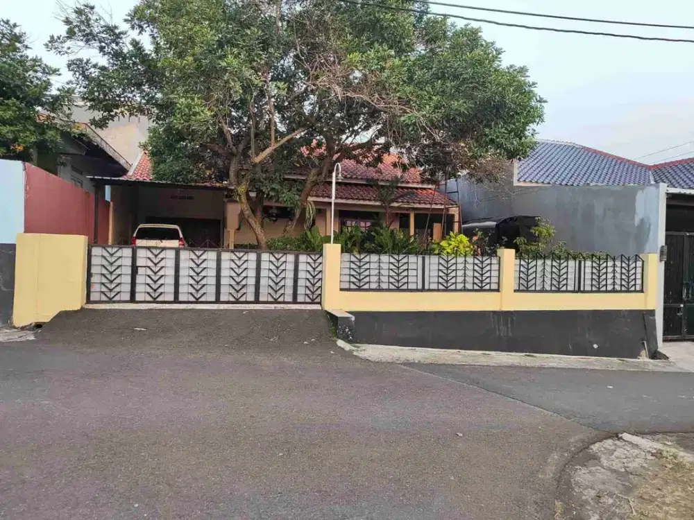 RUMAH ASRI DI JL KARANGREJO TENGAH GAJAHMUNGKUR SEMARANG