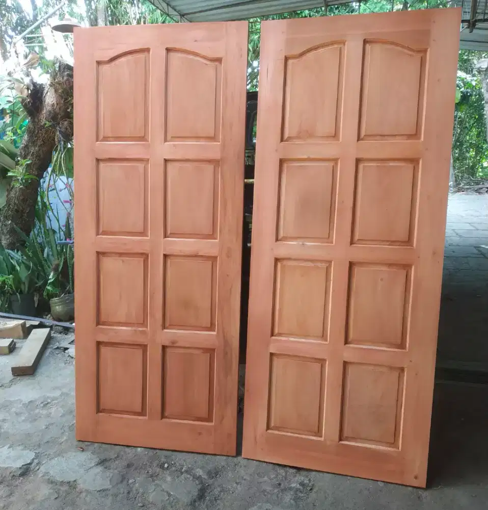 Daun pintu blox 8 prostek