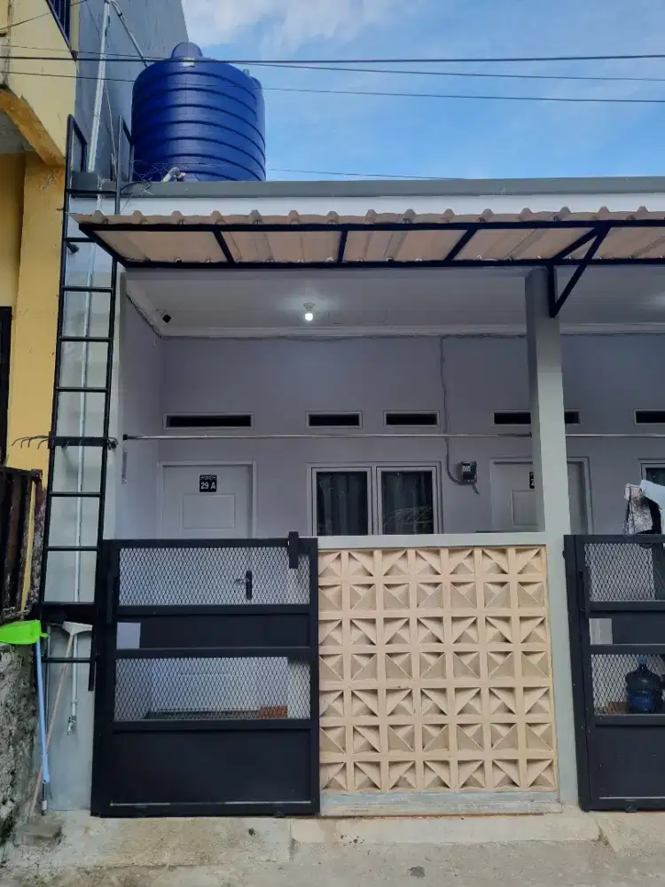 DISEWAKAN KONTRAKAN (KAMAR BERPINTU) LOKASI STRATEGIS DKT PS MALABAR