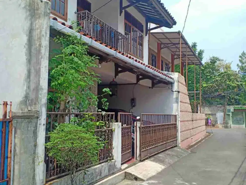 Di jual rumah murah di komplek Depsos bintaro jakarta selatan