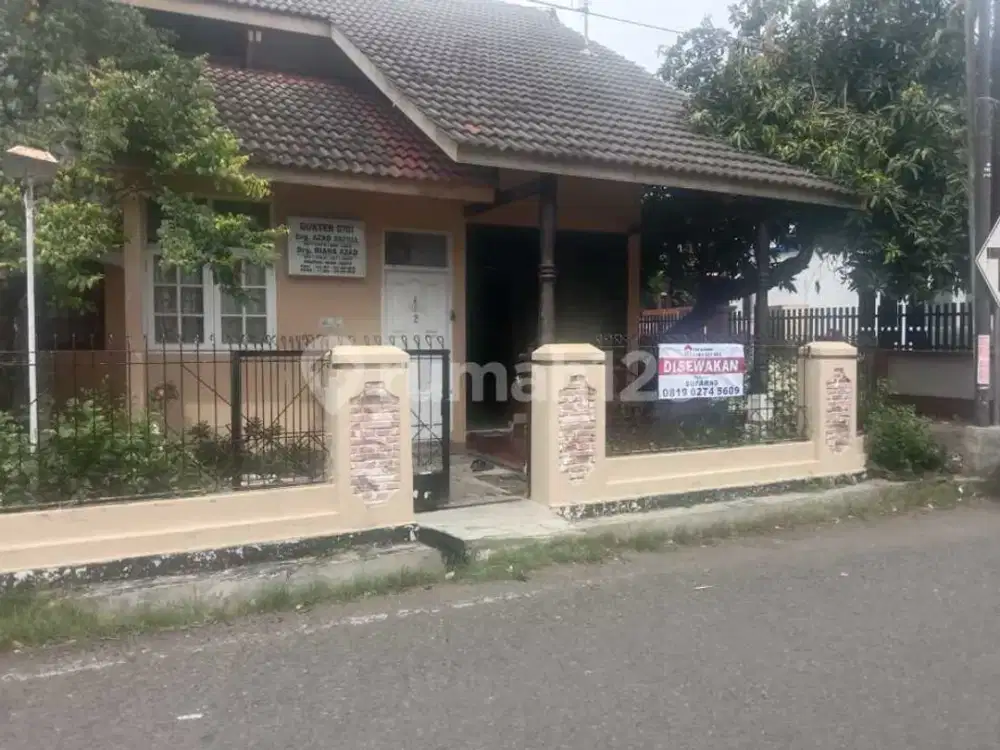 Rumah di Pusat Kota Dekat Sman 2 Tegal