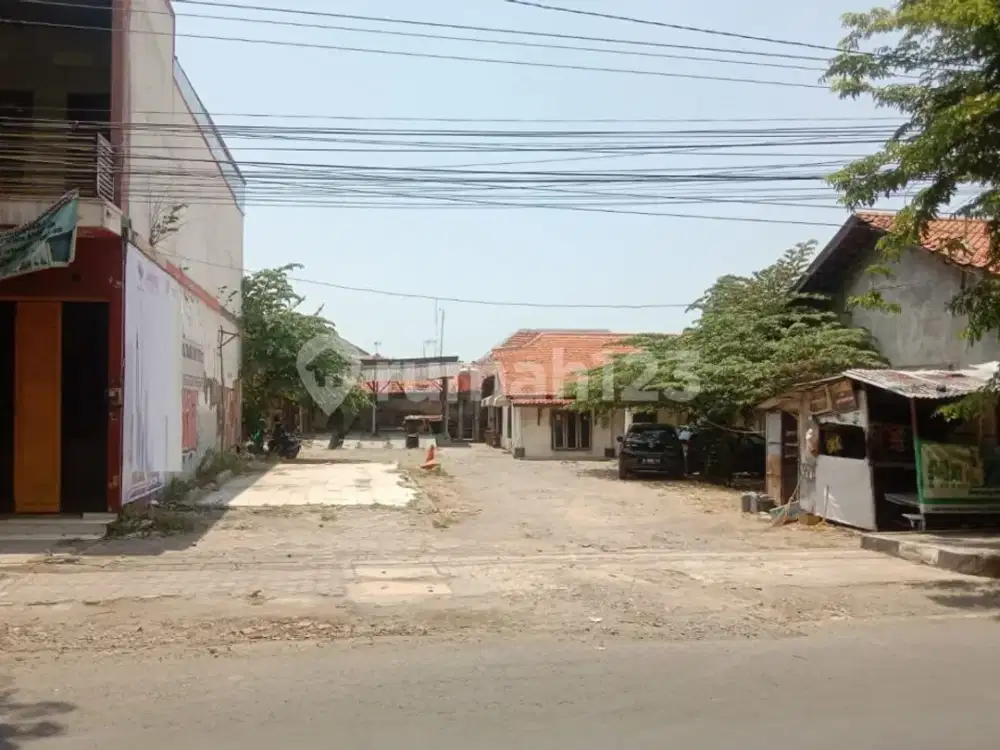 Tanah Depan Stasiun Cocok Untuk Usaha