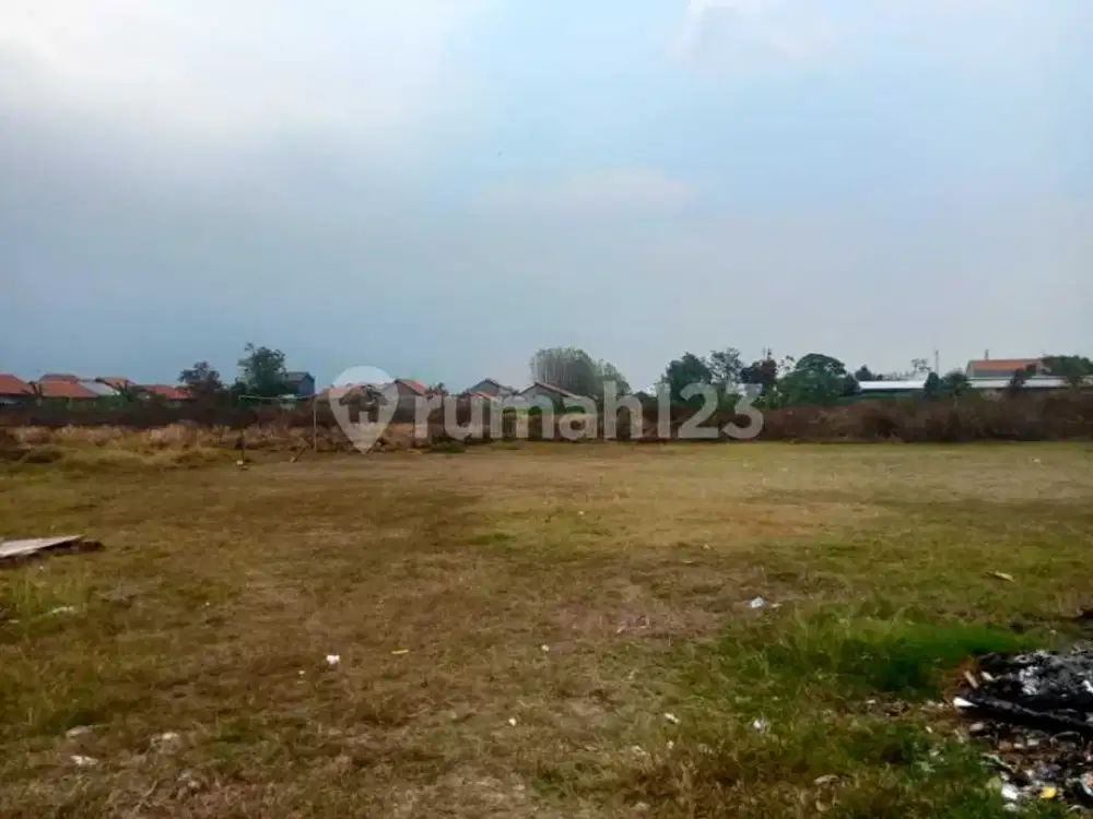 Tanah di Dekat Alun Alun Slawi Posisi Hook