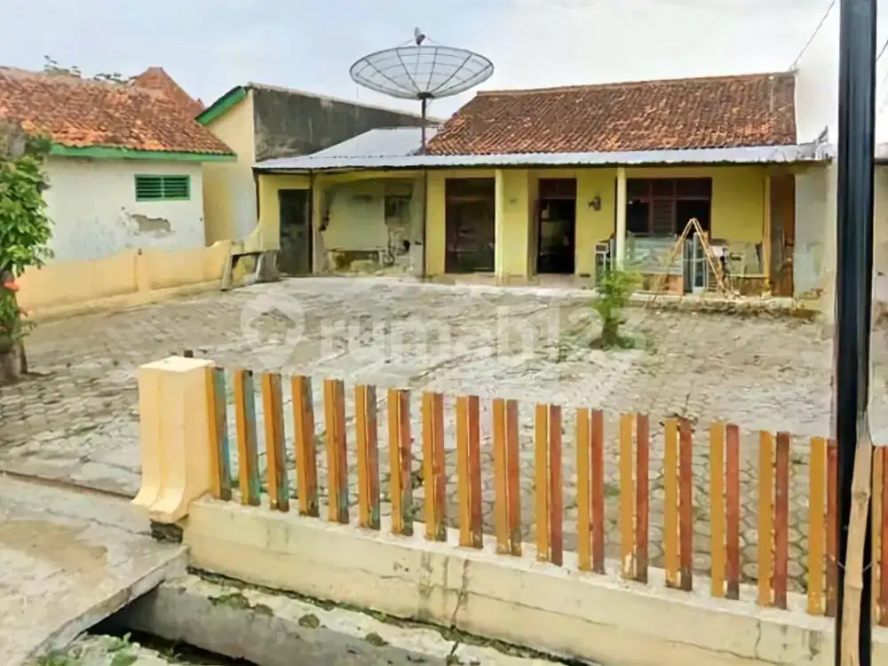 Rumah Siap Huni di Dekat Kantor Kelurahan Slawi Kulon