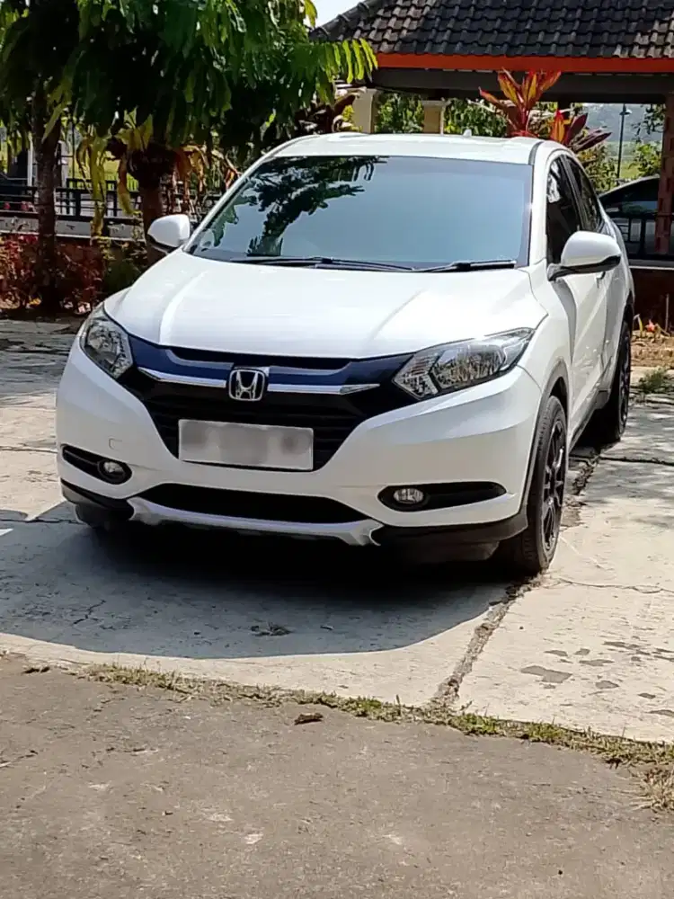 DIJUAL HONDA HRV 2015
