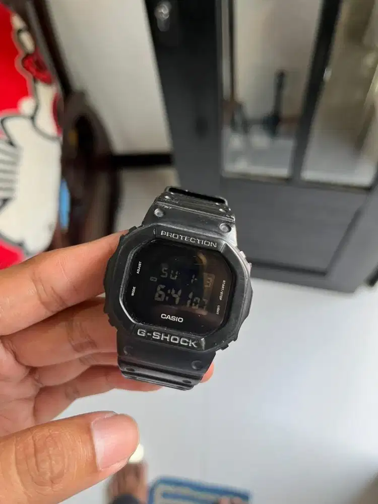 Casio G-Shock DW-5600BB bekas pemakaian pribadi