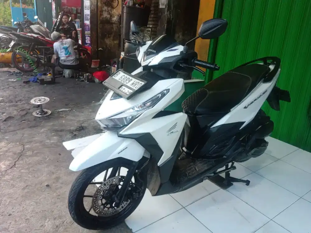 Honda vario 150 thn 2017 pajak of 2x plat B tangsel
