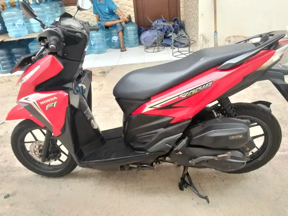 HONDA VARIO 125 CBS ISS TAHUN 2016 MESIN OK