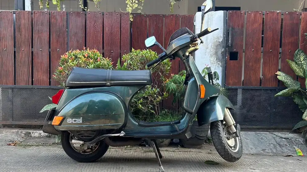 Vespa Excel Tahun 1994