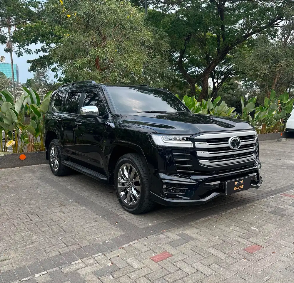 [WARRANTY ON]  Toyota Land Cruiser 300 VXR 2025