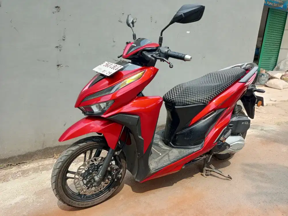 VARIO GEN 2 125 2023 SURAT LENGKAP PAJAK HIDUP PLAT JAKBAR