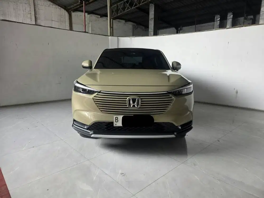 Low km 28rban Honda HRV SE AT ( Matic ) 2024 Sandkhaki Mulus Terawat