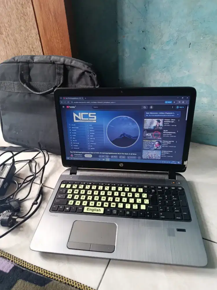 Laptop merk HP 450 G2 Intel core i3