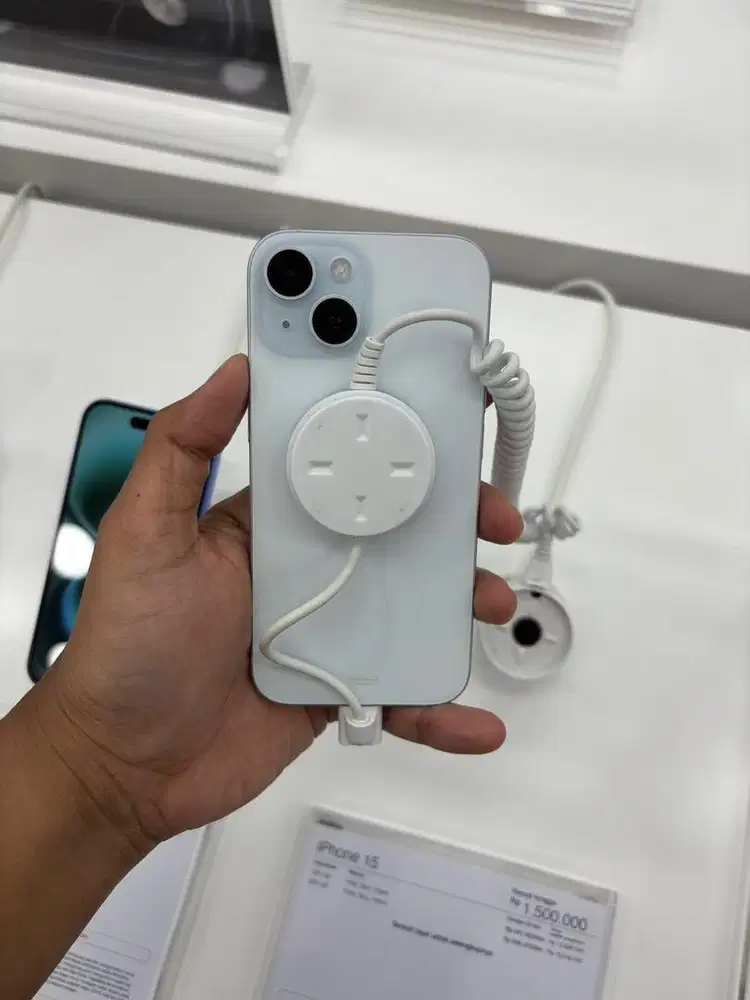 Cicilan iPhone 15 128 GB DP Rp. 0