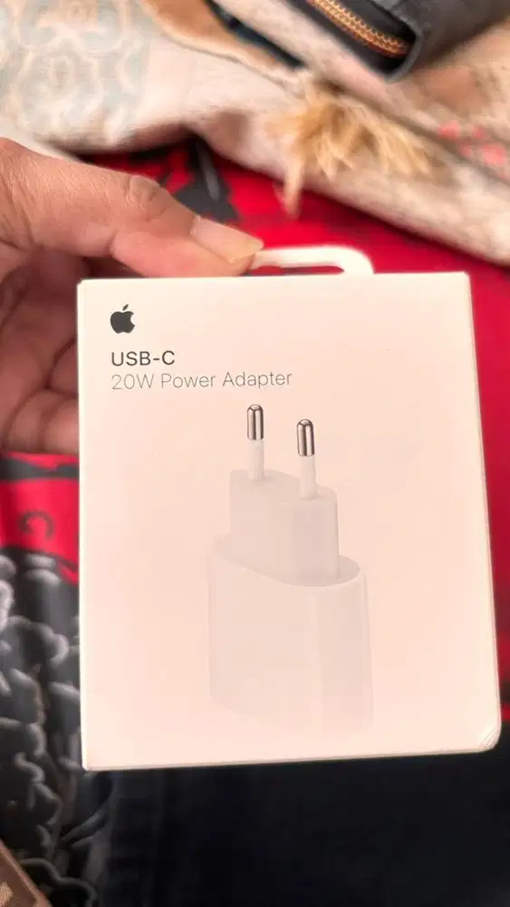 USB-C ADAPTOR 20W