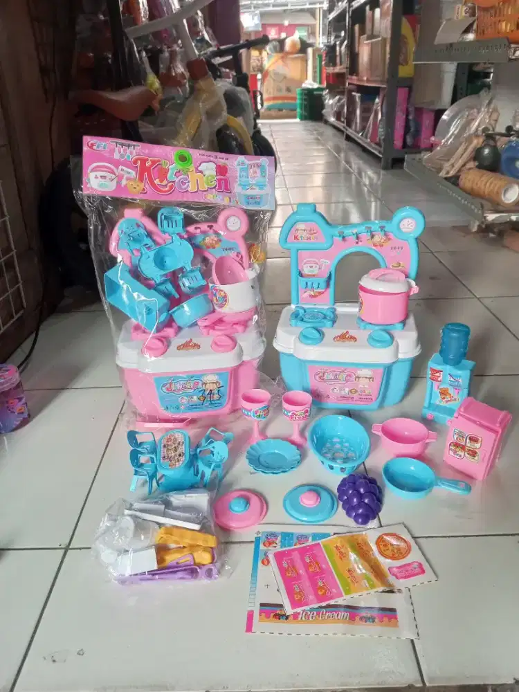Mainan anak kitchen set