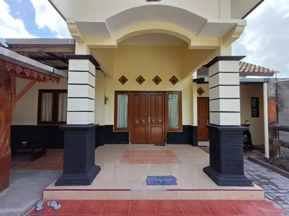 Rumah Luas Tanah 295 m² di Berbah Sleman Harga Rp1 M Nego