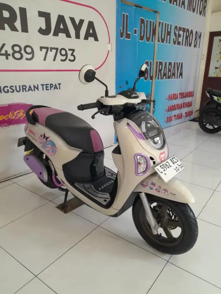 MANTUL HONDA SCOOPY KUROMI 2025